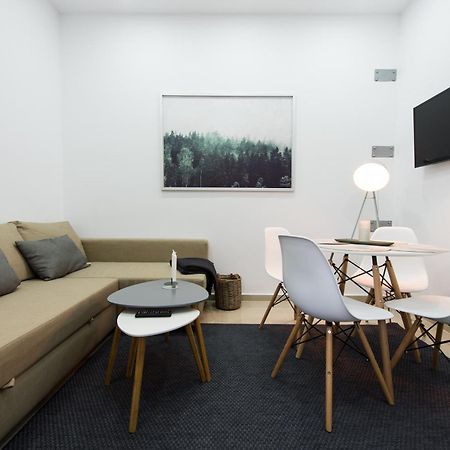 Ferienwohnung Gorgeous Brasov Flat With Patio And Mountain Views Exterior foto